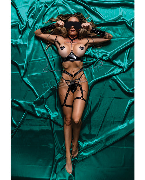 Role Play Costumes Bondage Baddie 7 Piece Set with Chains and Eye Mask for Versatile Role Play