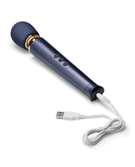 Le Wand Petite Vibrater with USB Charging Cable