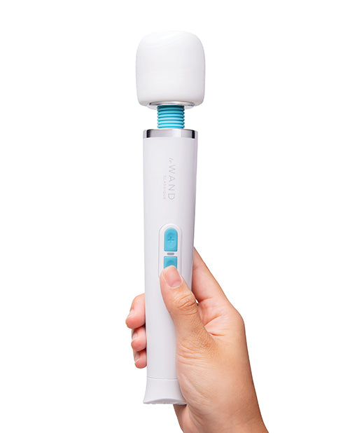Le Wand Classique Petite Wand Massager – Compact Rechargeable Vibrator