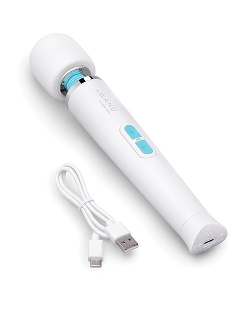 Le Wand Classique Petite Wand Massager – Compact Rechargeable Vibrator