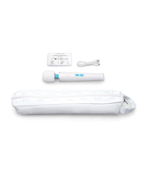 Le Wand Classique Petite Wand Massager – Compact Rechargeable Vibrator